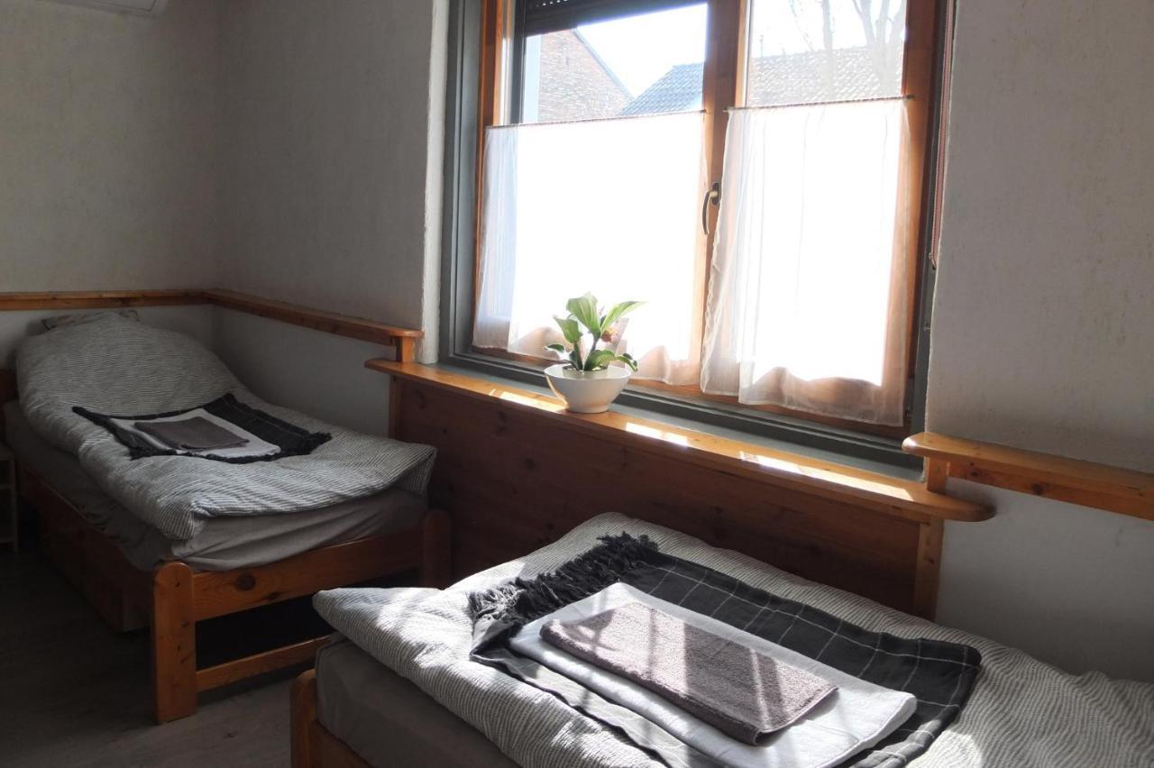 Muskatli Vendeghaz Apartment Szeged Ngoại thất bức ảnh